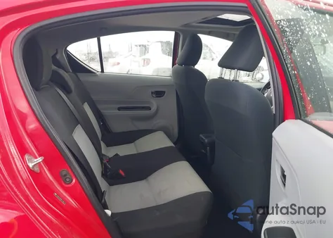 2013 Toyota Prius C Three из США, поврежденный, VIN JTDKDTB38D1045127